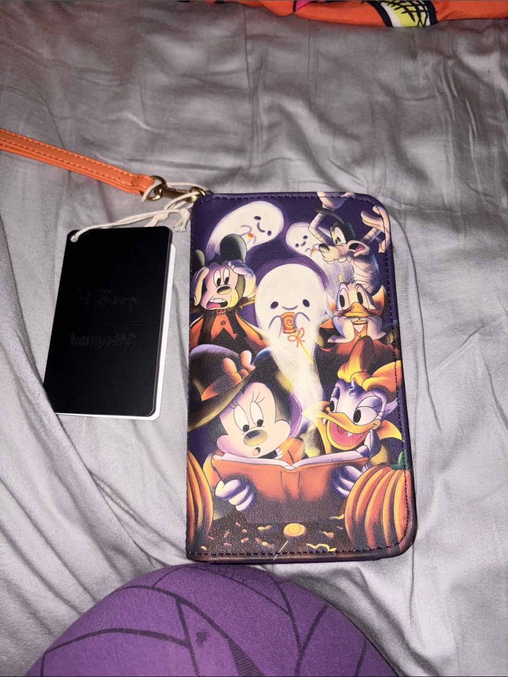 Disney loungefly Halloween Mickey & friends ghost tech wristlet
